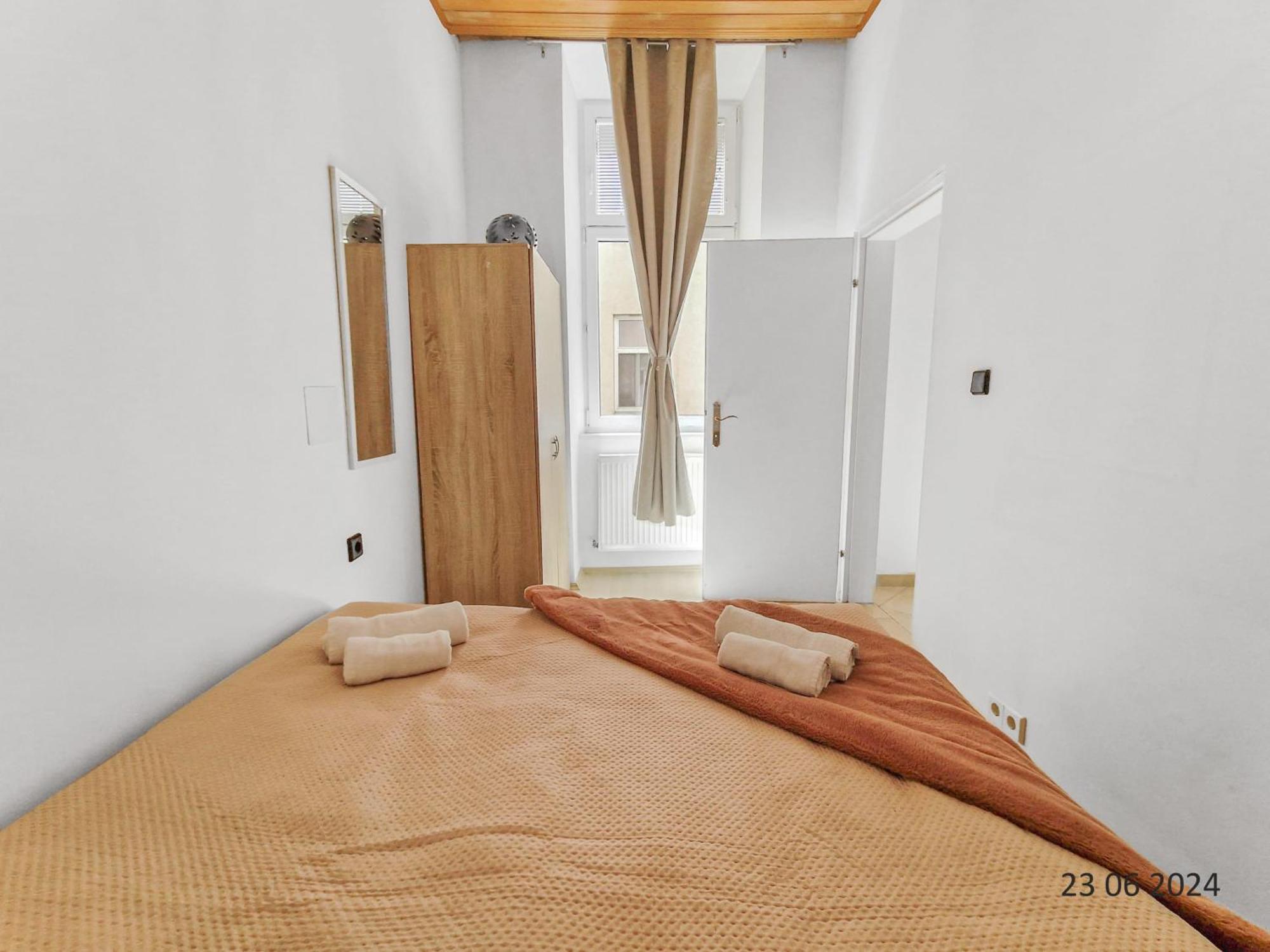 וינה Four-Bedroom, Four King-Size Comfort מראה חיצוני תמונה