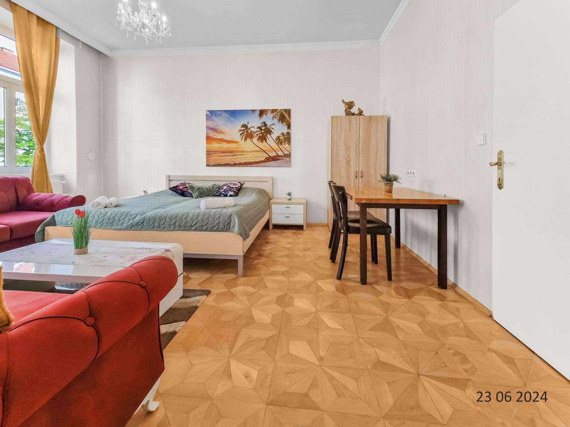 וינה Four-Bedroom, Four King-Size Comfort מראה חיצוני תמונה