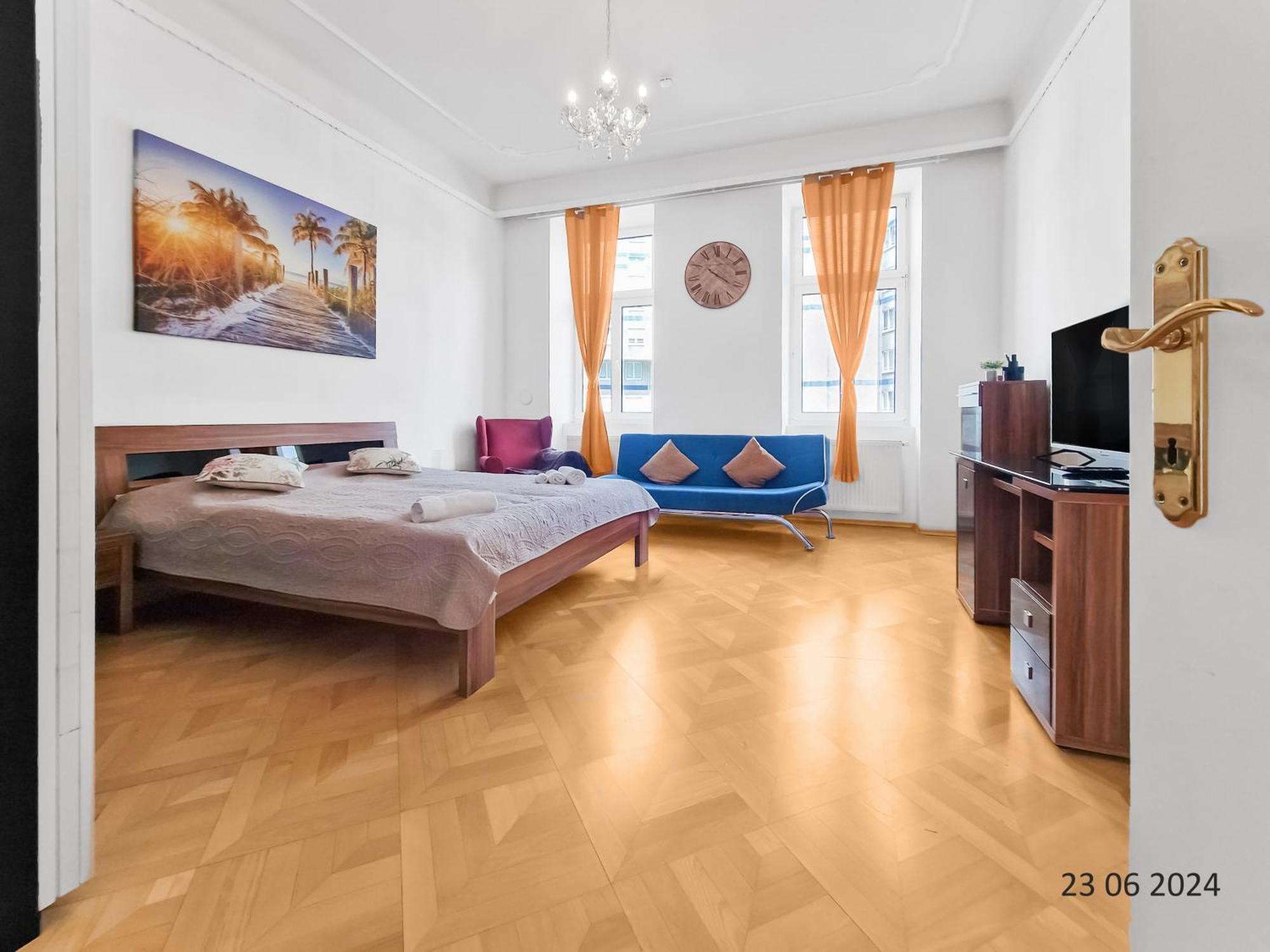 וינה Four-Bedroom, Four King-Size Comfort מראה חיצוני תמונה