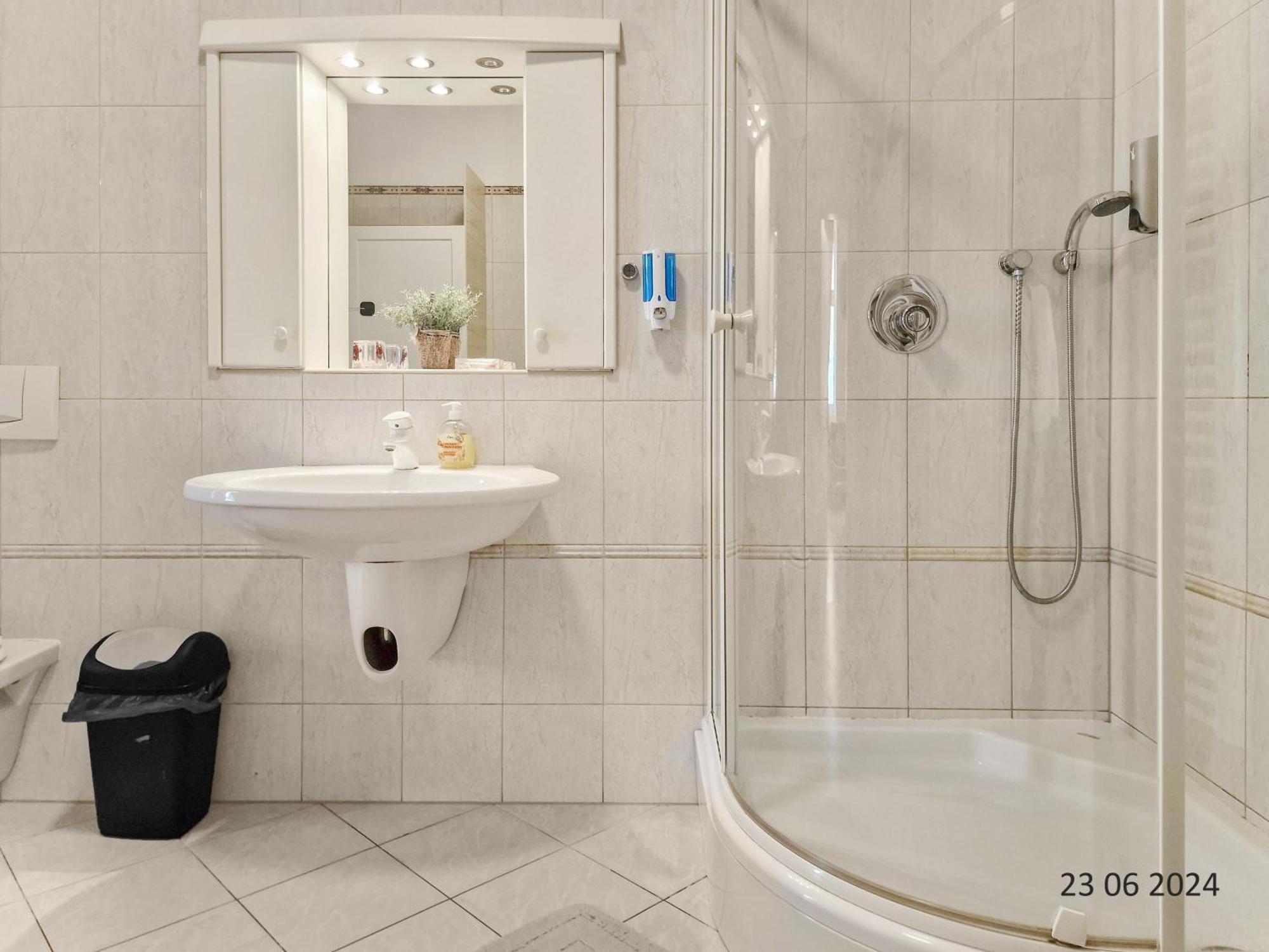 וינה Four-Bedroom, Four King-Size Comfort מראה חיצוני תמונה